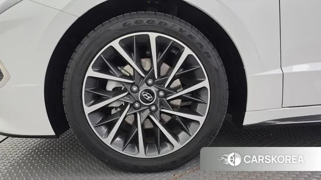 Hyundai Sonata (DN8) id 3307348 из Кореи 15