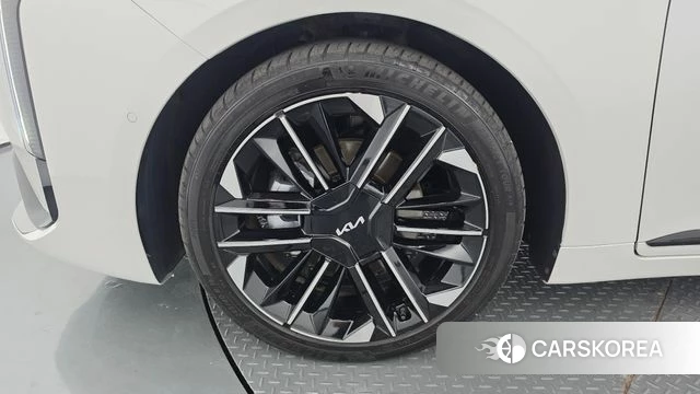 Kia The New K8 Hybrid id 4853735 из Кореи 42
