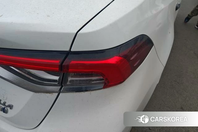 Toyota Corolla id 4278945 из Китая 12