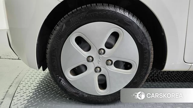 Kia The New Kia Ray id 4561044 из Кореи 27