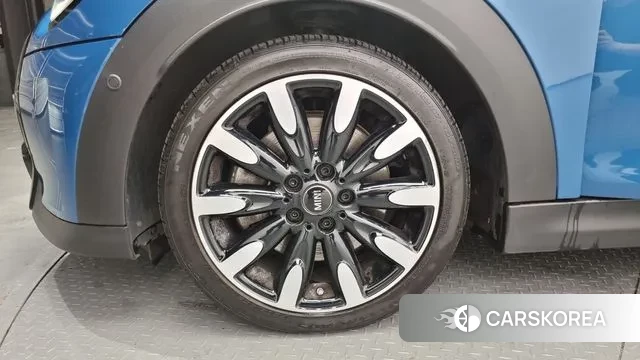 Mini Cooper S id 3016924 из Кореи 15