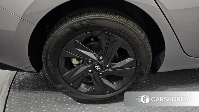 Hyundai Avante (CN7) id 3401058 из Кореи 15