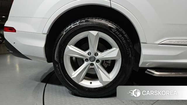 Audi Q7 (4M) id 4019647 из Кореи 15