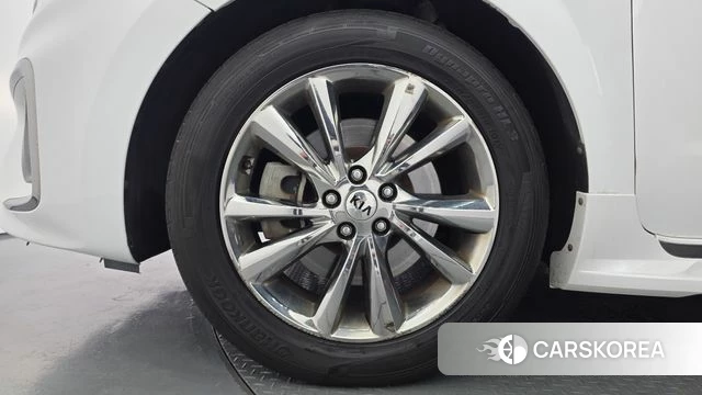 Kia The New Carnival id 4703428 из Кореи 15