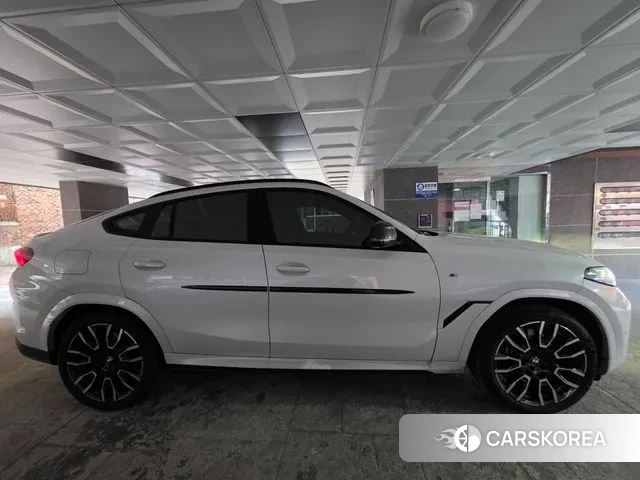 BMW X6 (G06) id 3679532 из Кореи 15
