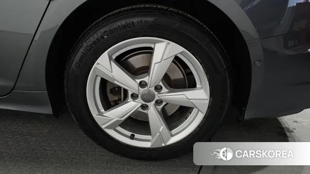 Audi A6 (C8) id 3598604 из Кореи 15