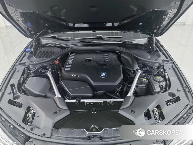BMW 5 series id 4256584 из Китая 16