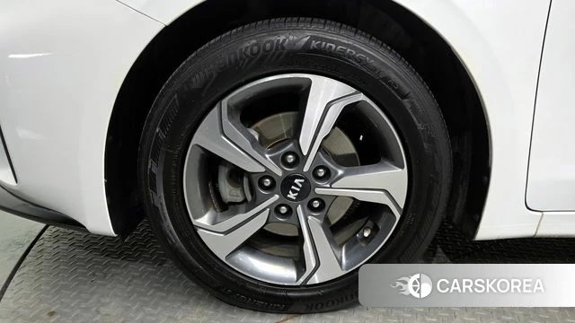 Kia Come New K3 id 3834444 из Кореи 15