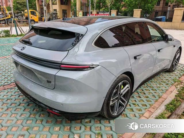 Weilai ET5T 2026 Серебристо-серый из Китая, фото 5