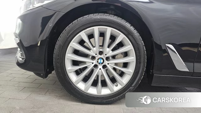 BMW 5 Series (G30) id 4285199 из Кореи 27
