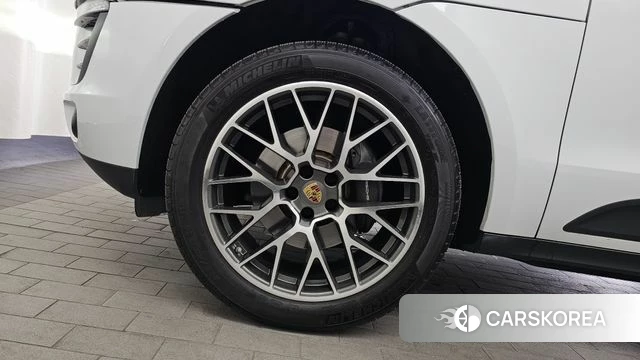 Porsche Macan id 4318208 из Кореи 27