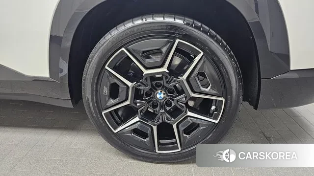 BMW XM (G09) id 3359789 из Кореи 15