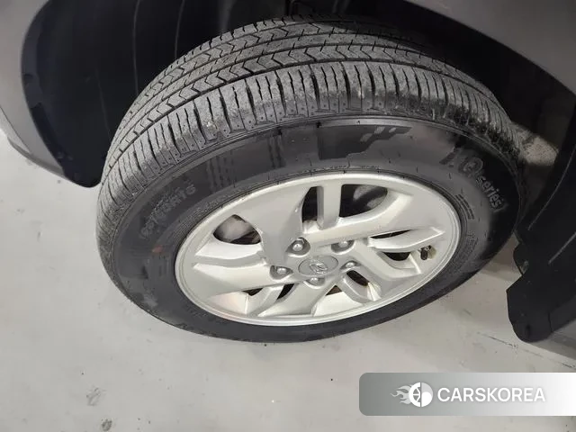 Hyundai Venue id 3478730 из Кореи 13