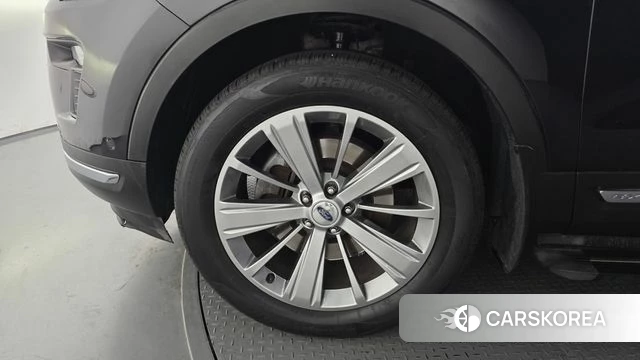 Ford Explorer id 4305145 из Кореи 27