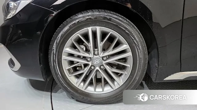 Hyundai Grandeur IG id 3028916 из Кореи 15