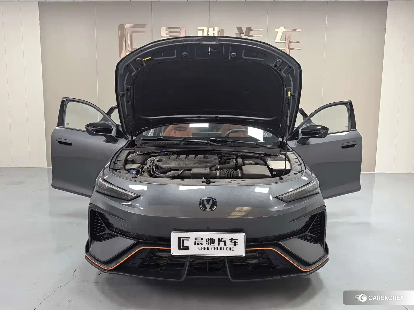 Chang'an UNI-V id 4600476 из Китая 14