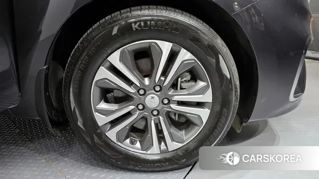 Kia The New Carnival id 3666457 из Кореи 15