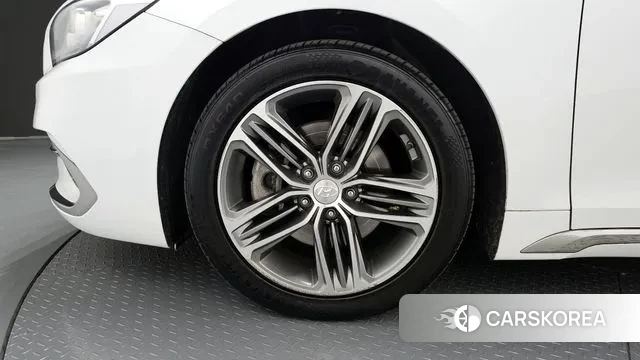 Hyundai Grandeur IG id 3423613 из Кореи 15