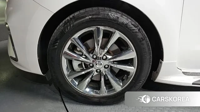 Kia The New Carnival id 3592850 из Кореи 15