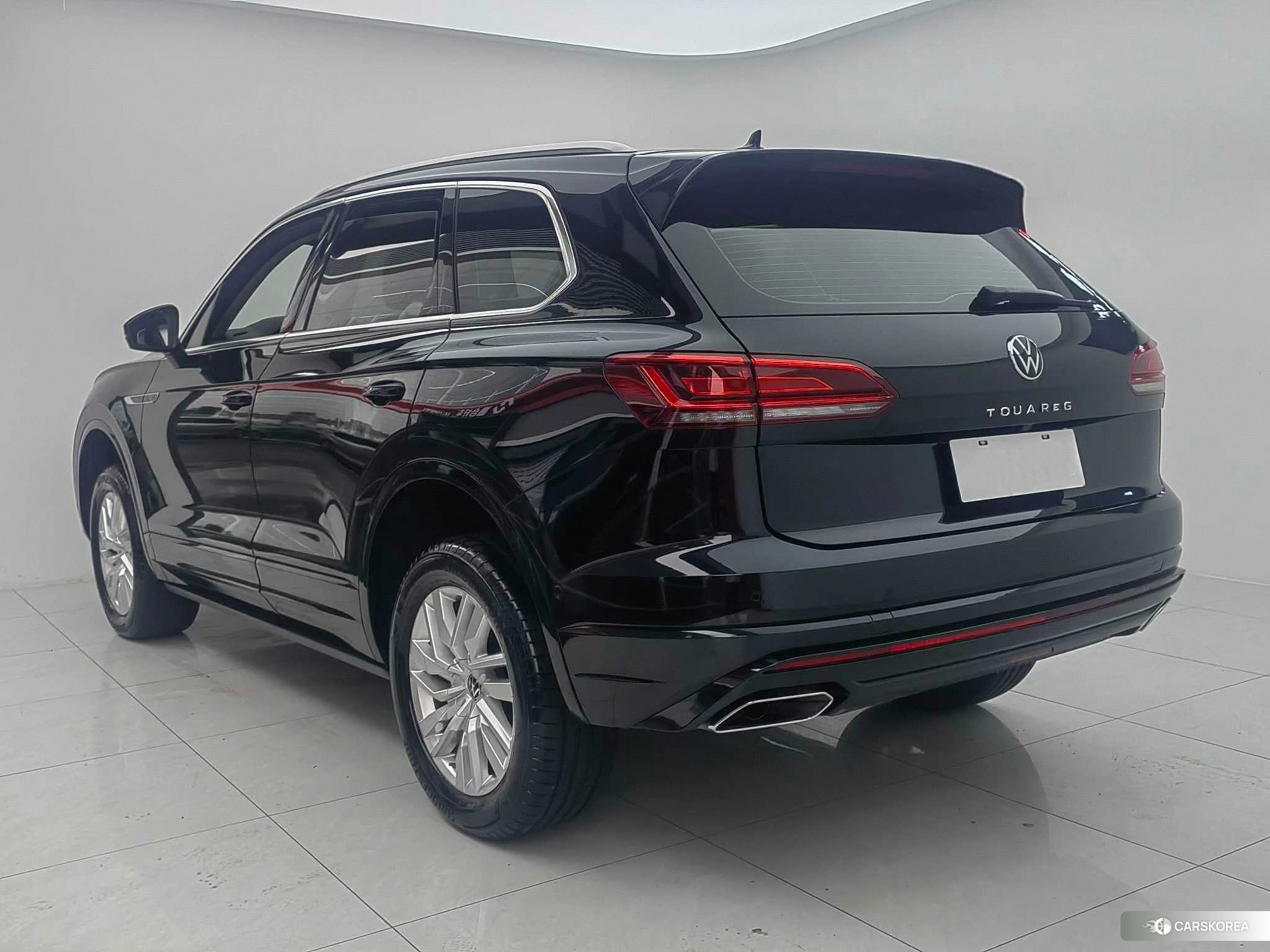 Volkswagen Touareg id 4426707 из Китая 10