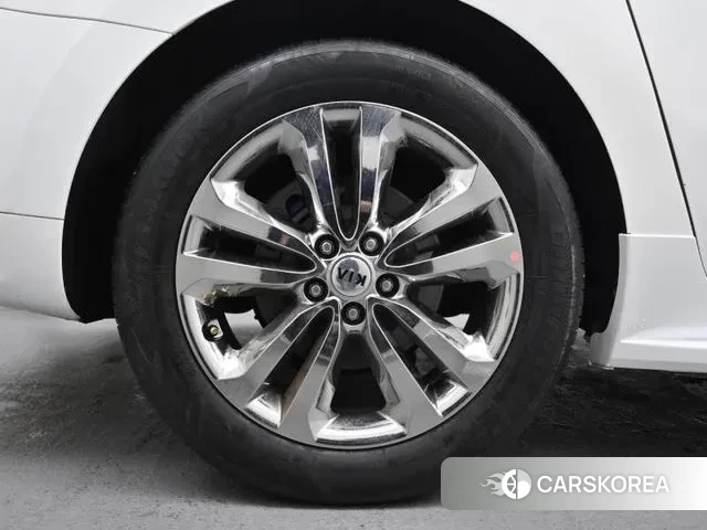 Kia All New Carnival id 3578832 из Кореи 15