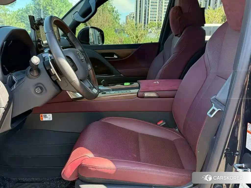 Lexus LX 2025 Черный из Китая, фото 5