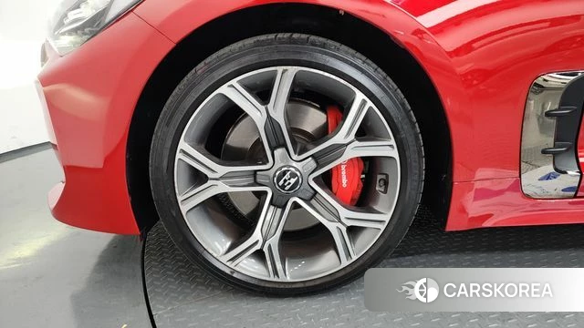 Kia Stinger id 4225441 из Кореи 15