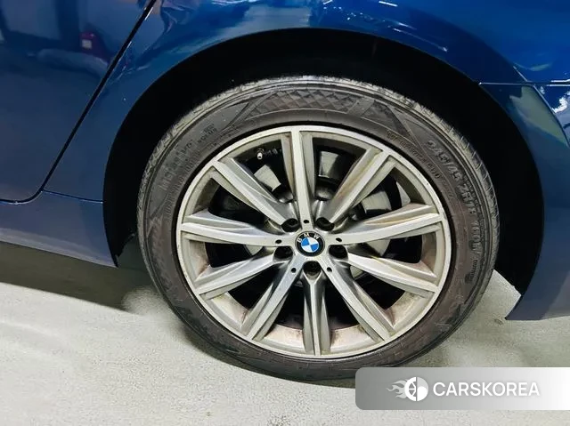 BMW 5 Series (G30) id 3454983 из Кореи 15