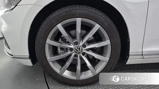 Volkswagen Passat GT (B8) id 2969310 из Кореи 15