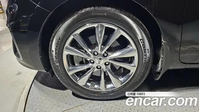 Kia The New Carnival id 2860614 из Кореи 15