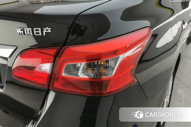 Nissan Xuan Yi id 4212849 из Китая 12