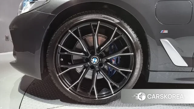 BMW 5 Series (G30) id 3335943 из Кореи 15