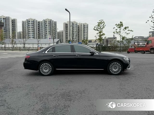 Mercedes-Benz E-class id 4277744 из Китая 15