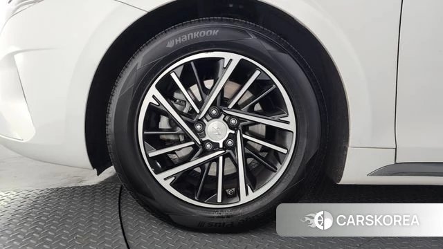 Hyundai The New Grandeur IG id 3923635 из Кореи 15