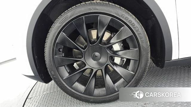 Tesla Model Y id 3891517 из Кореи 15