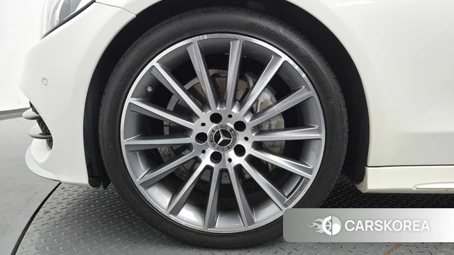 Mercedes-Benz C-Class W205 id 4596322 из Кореи 25