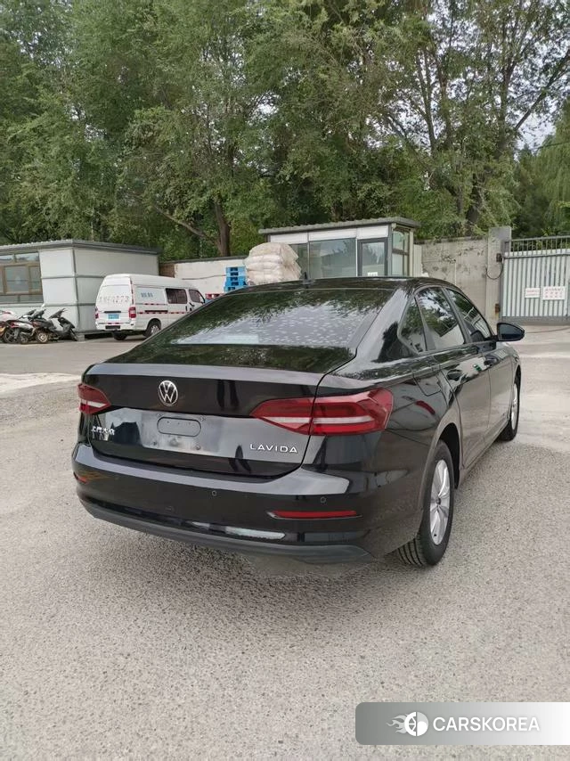 Volkswagen Lavida 2022 Черный из Китая, фото 5