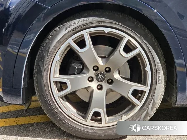 Maserati Levante id 3257231 из Кореи 14