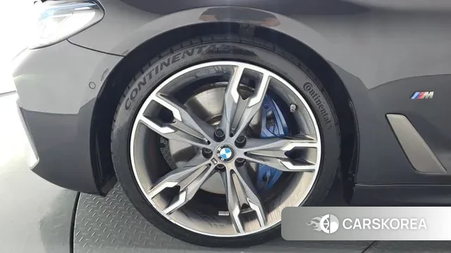 BMW 5 Series (G30) id 3144015 из Кореи 15