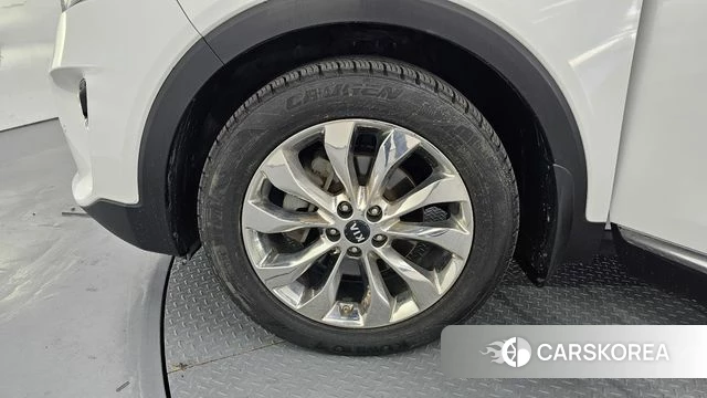 Kia The New Sorento id 4225809 из Кореи 15