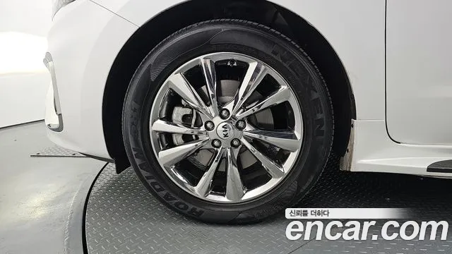 Kia The New Carnival id 2350228 из Кореи 15