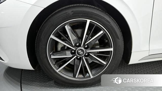 Hyundai The New Grandeur IG id 4281835 из Кореи 26