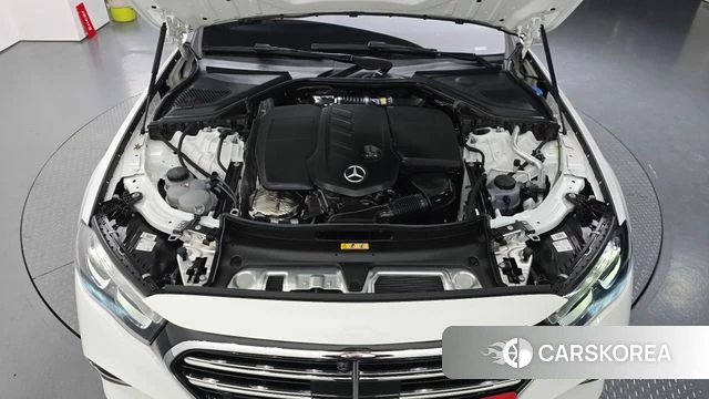 Mercedes-Benz E-Class W214 id 4749091 из Кореи 25