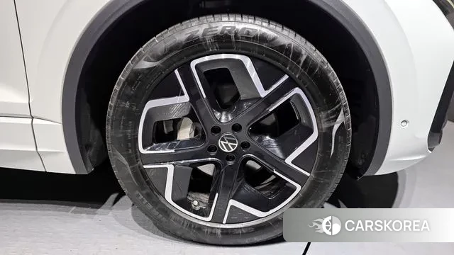 Volkswagen Touareg 3rd generation id 3711387 из Кореи 15