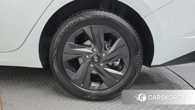 Hyundai Avante (CN7) id 3758862 из Кореи 15