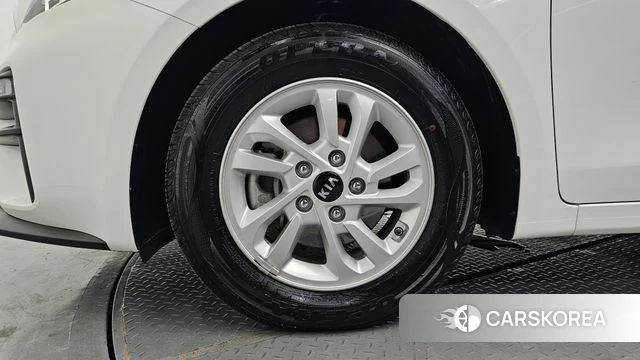 Kia Come New K3 id 4693851 из Кореи 25