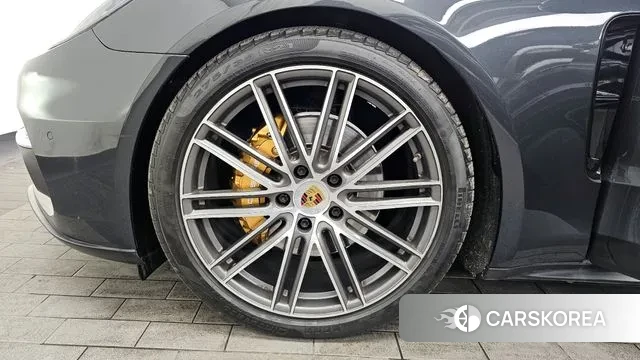 Porsche Panamera (971) id 3599134 из Кореи 15