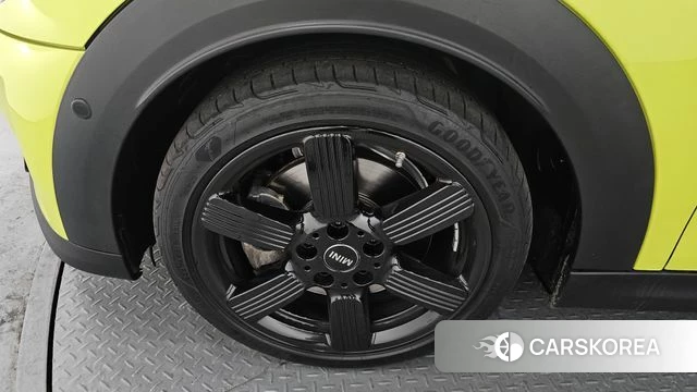 Mini Cooper S Convertible id 3799300 из Кореи 15