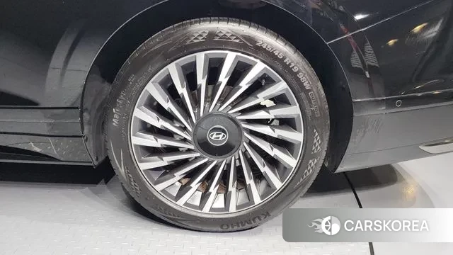 Hyundai Grandeur Hybrid (GN7) id 3426766 из Кореи 15