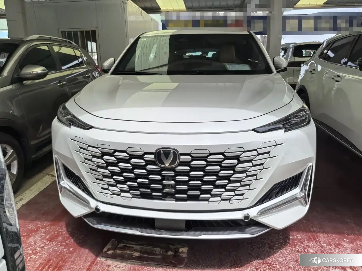 Chang'an UNI-K 2026 Белый из Китая, фото 5
